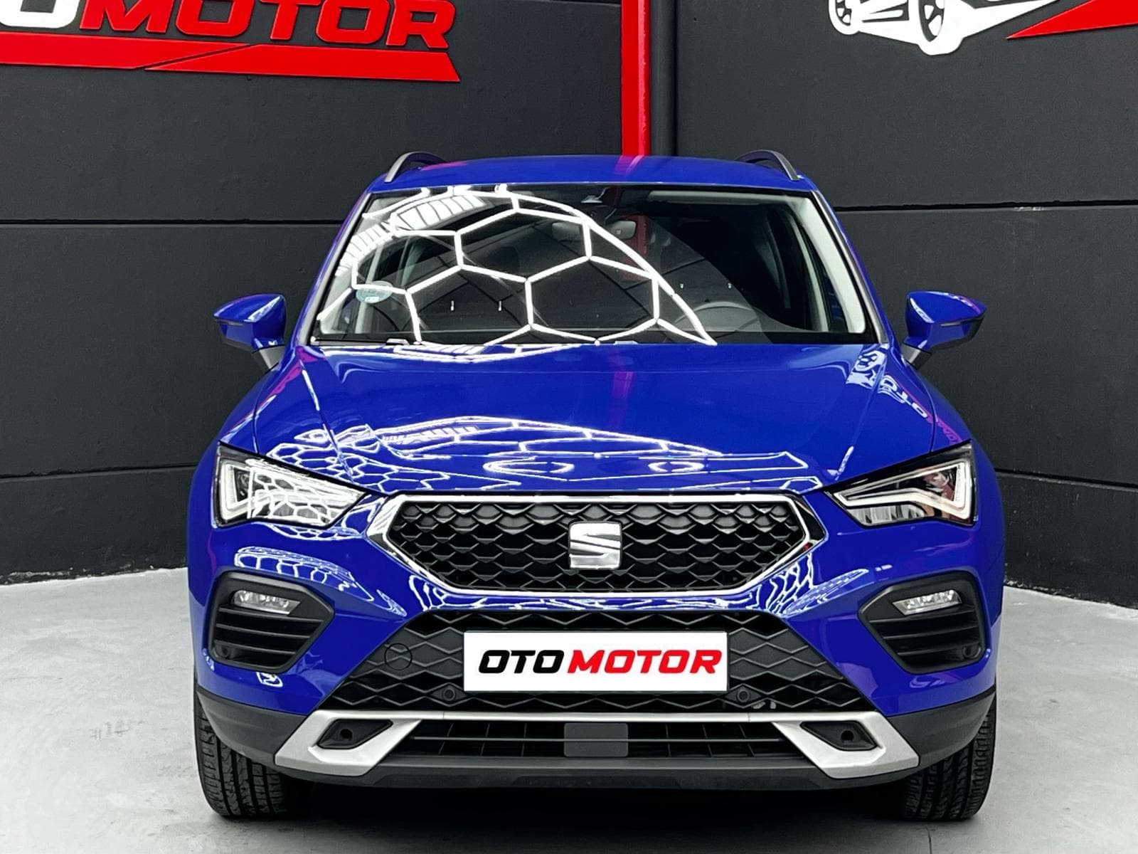 SEAT Ateca 1.0 TSI Facelift — vista frontal (1/17)